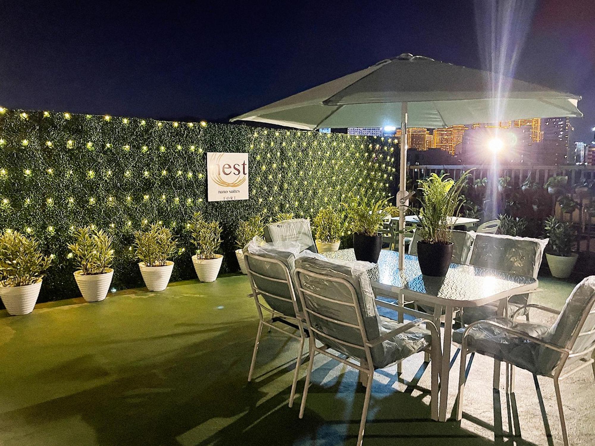 Nest Fort Bgc Makati City Extérieur photo